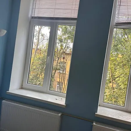 아파트 біля залізничного вокзалу вулиця олени степанівни 33б 리비프