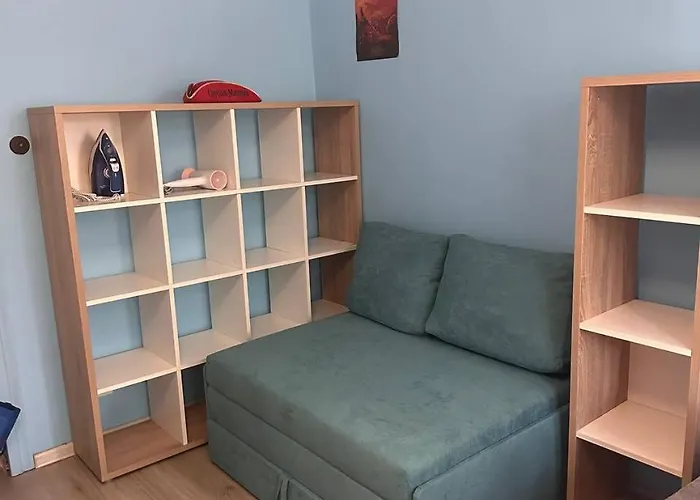 Διαμέρισμα біля залізничного вокзалу вулиця олени степанівни 33б *