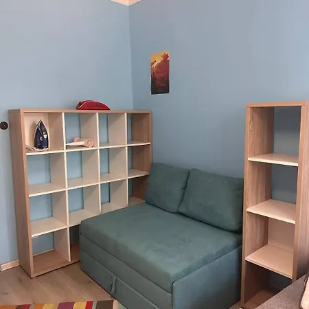 Apartment біля залізничного вокзалу вулиця олени степанівни 33б Lviv