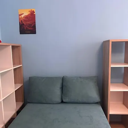 біля залізничного вокзалу вулиця олени степанівни 33б Lviv